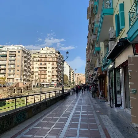 Downtown Jolly