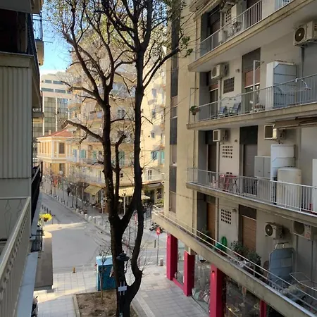 Downtown Jolly Apartment *