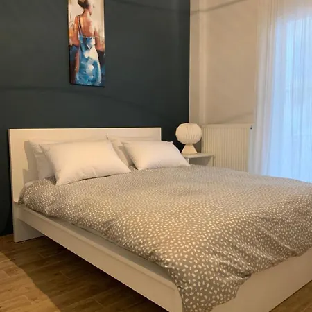 Downtown Jolly * Tessalónica